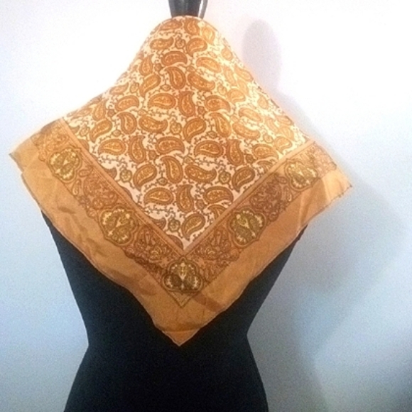 Vintage Paisley Scarf Silky Polyester Brown Square EUC - Picture 4 of 6